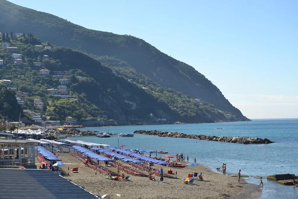 Hotel Eva La Romantica Moneglia