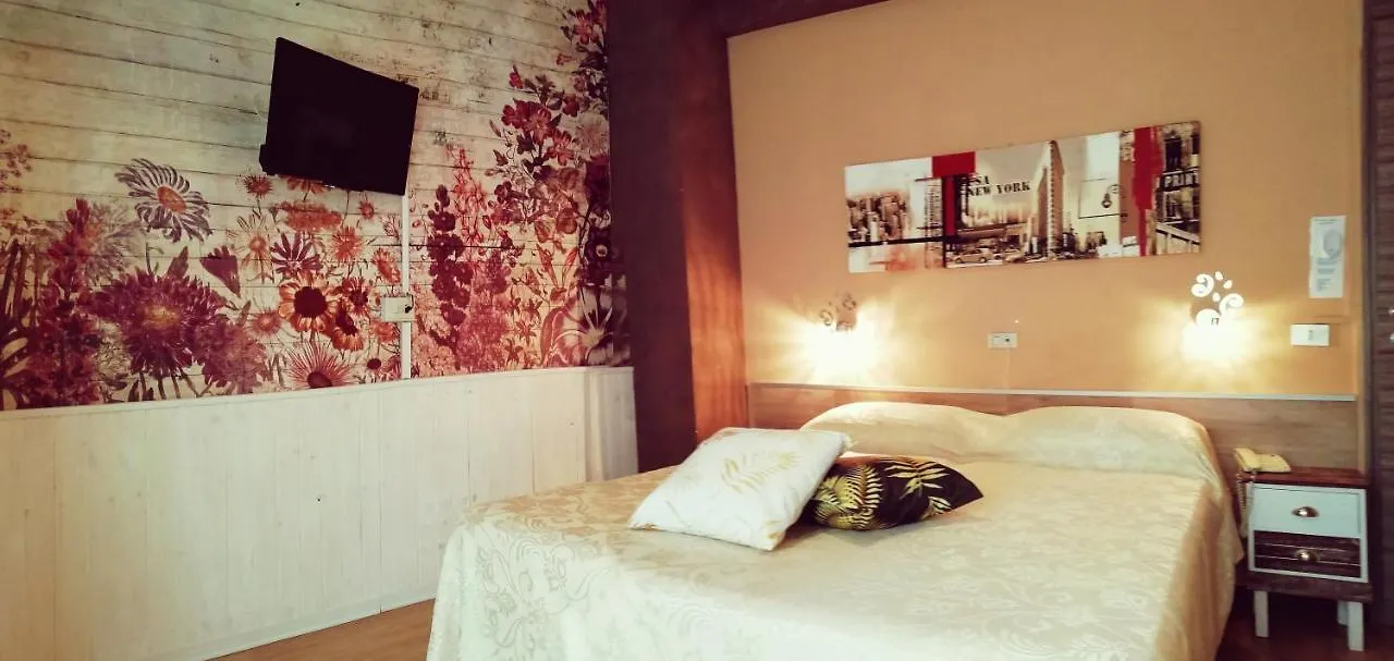 **  Hotel Eva La Romantica Moneglia Itálie